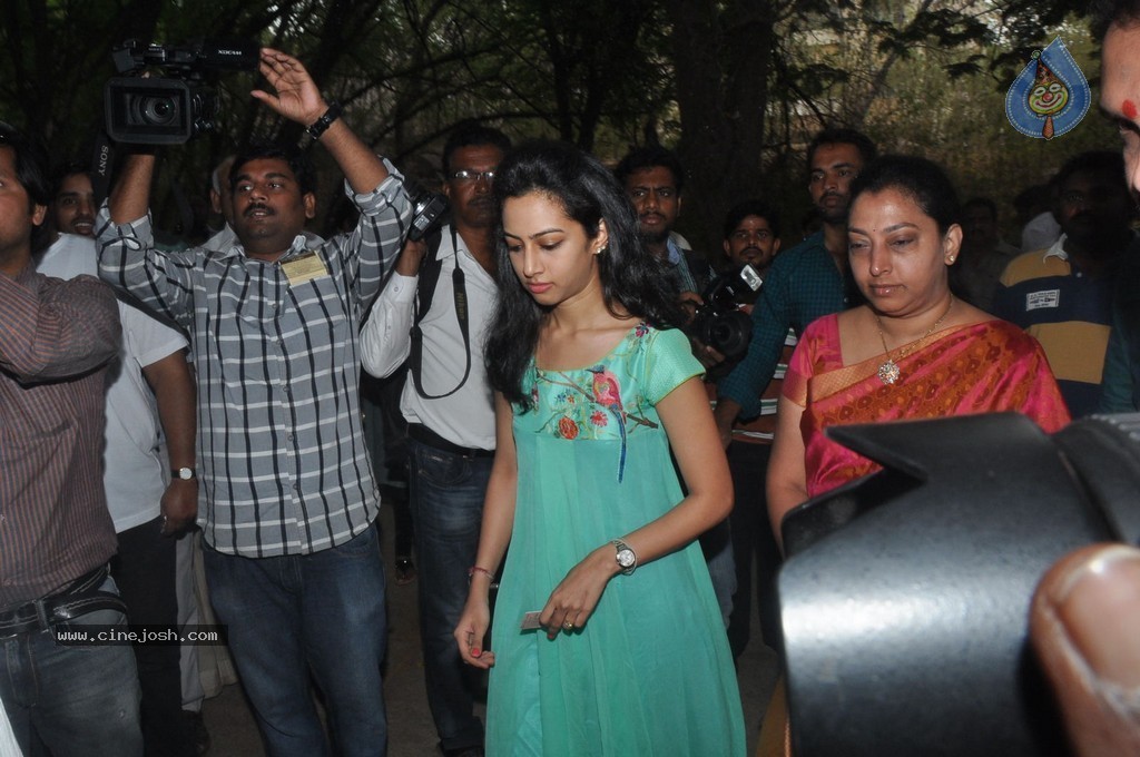 Balakrishna and Family Cast Their Votes - 20 / 75 photos