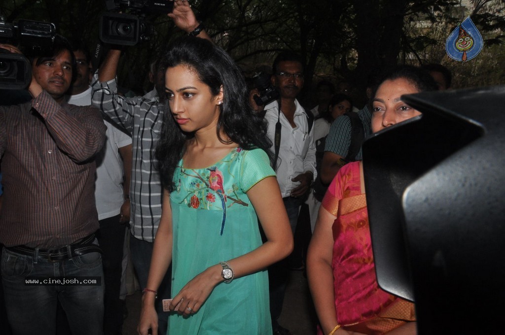 Balakrishna and Family Cast Their Votes - 27 / 75 photos