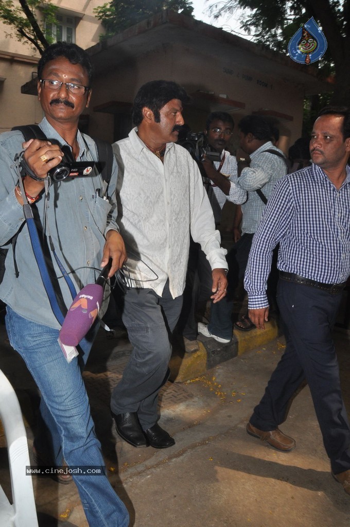 Balakrishna and Family Cast Their Votes - 30 / 75 photos