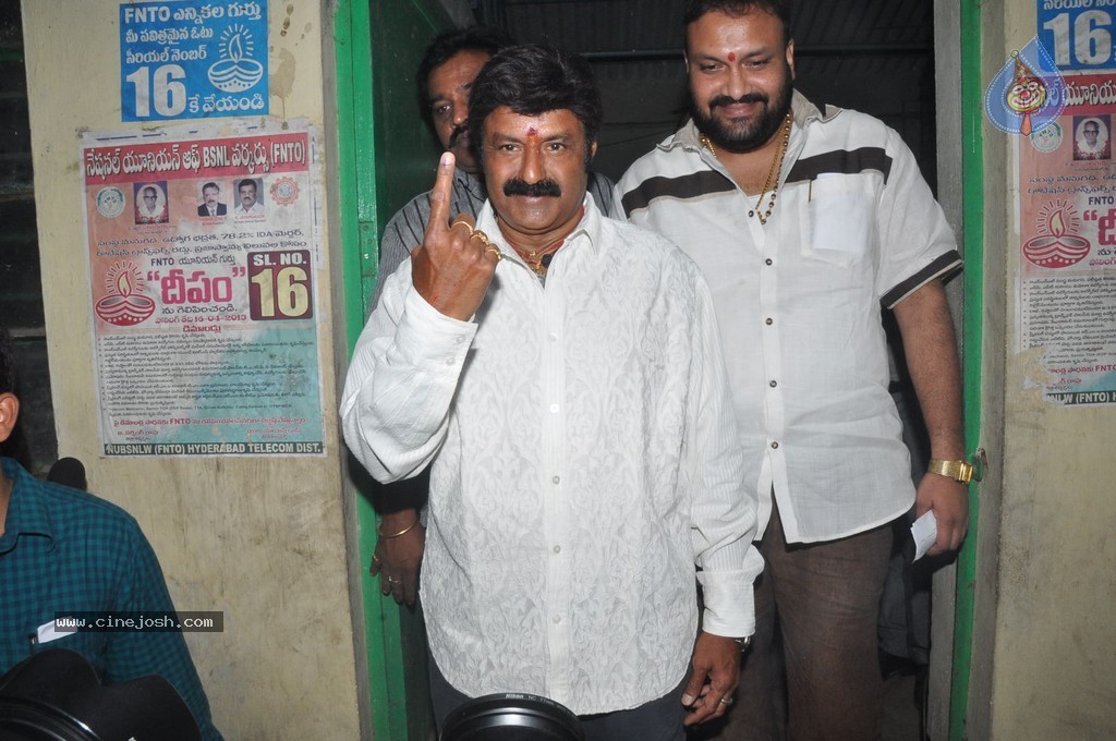 Balakrishna and Family Cast Their Votes - 31 / 75 photos