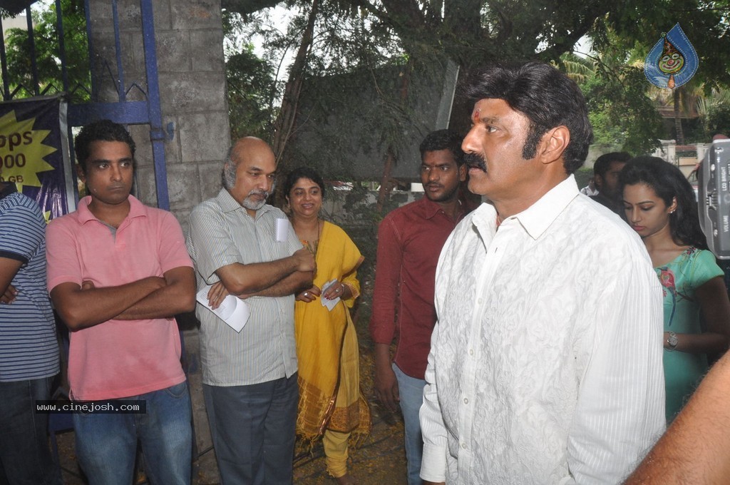 Balakrishna and Family Cast Their Votes - 37 / 75 photos