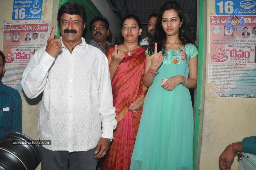 Balakrishna and Family Cast Their Votes - 40 / 75 photos