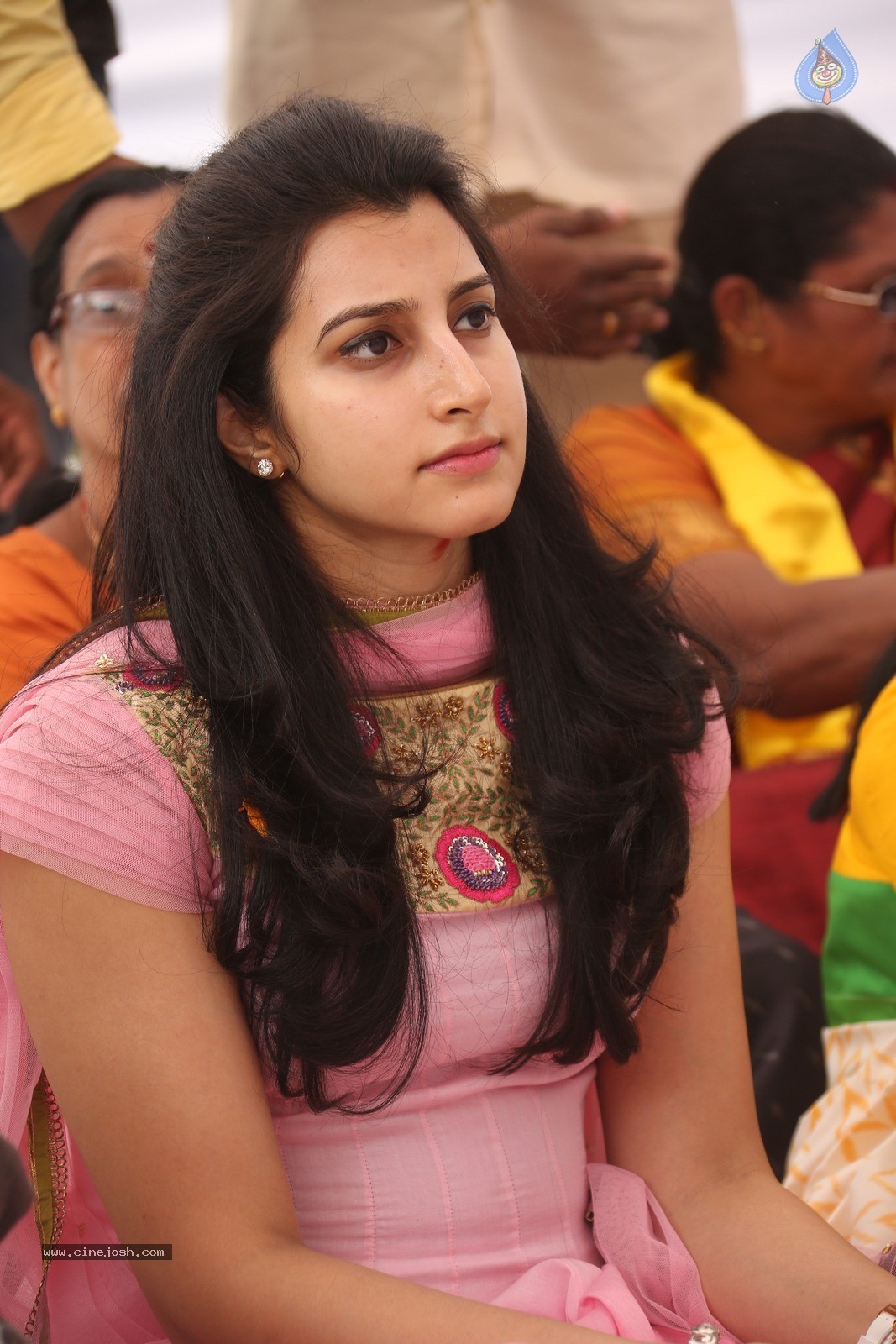 Balakrishna Daughter Brahmani Photos - 14 / 21 photos