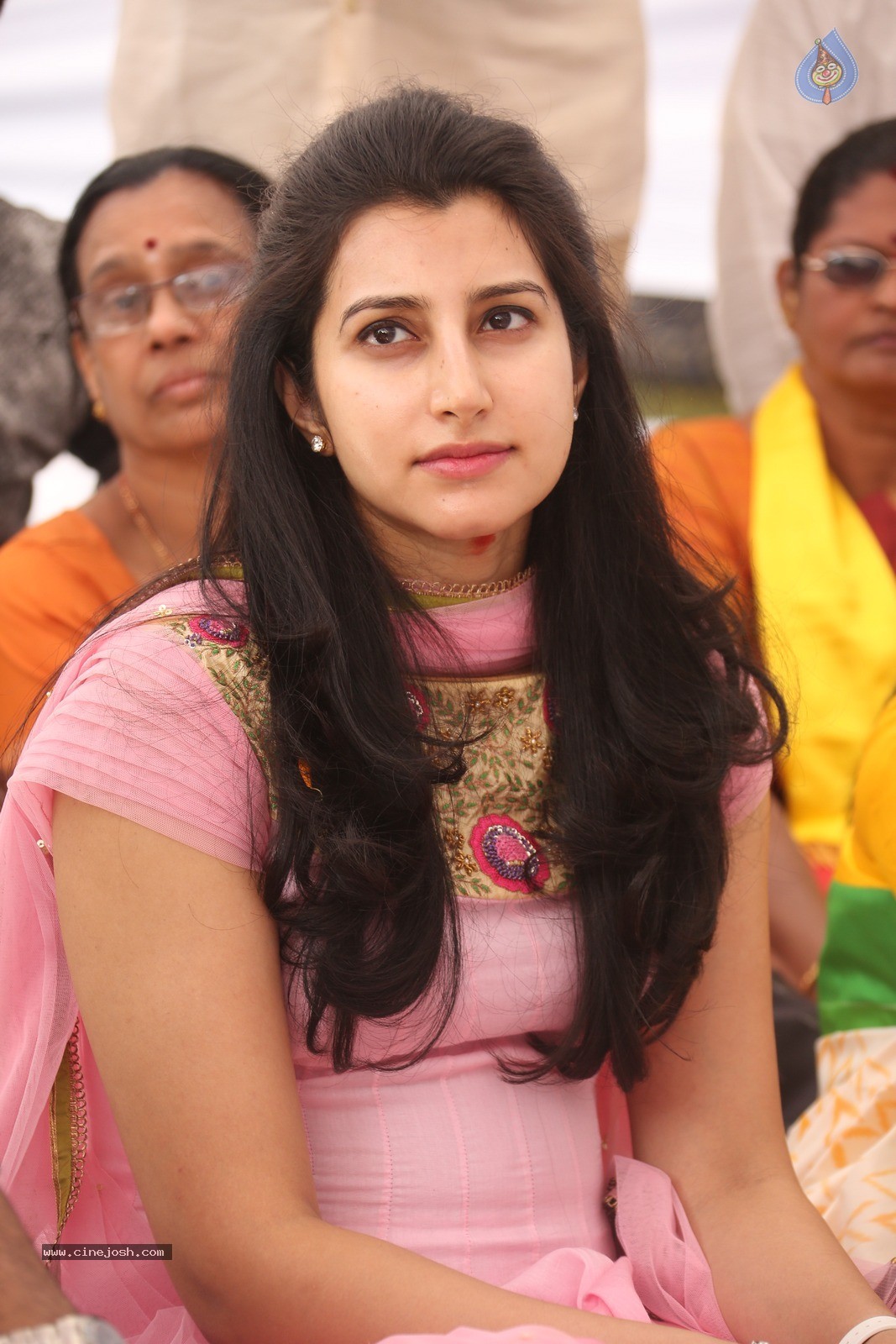 Balakrishna Daughter Brahmani Photos - 17 / 21 photos