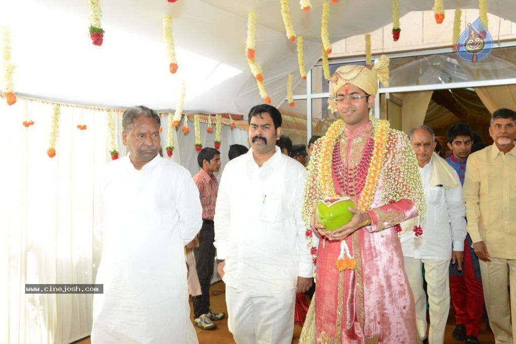 Chandra Babu Naidu at Tejaswini Wedding - 9 / 78 photos