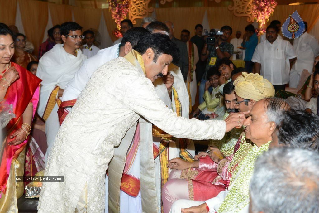 Chandra Babu Naidu at Tejaswini Wedding - 74 / 78 photos