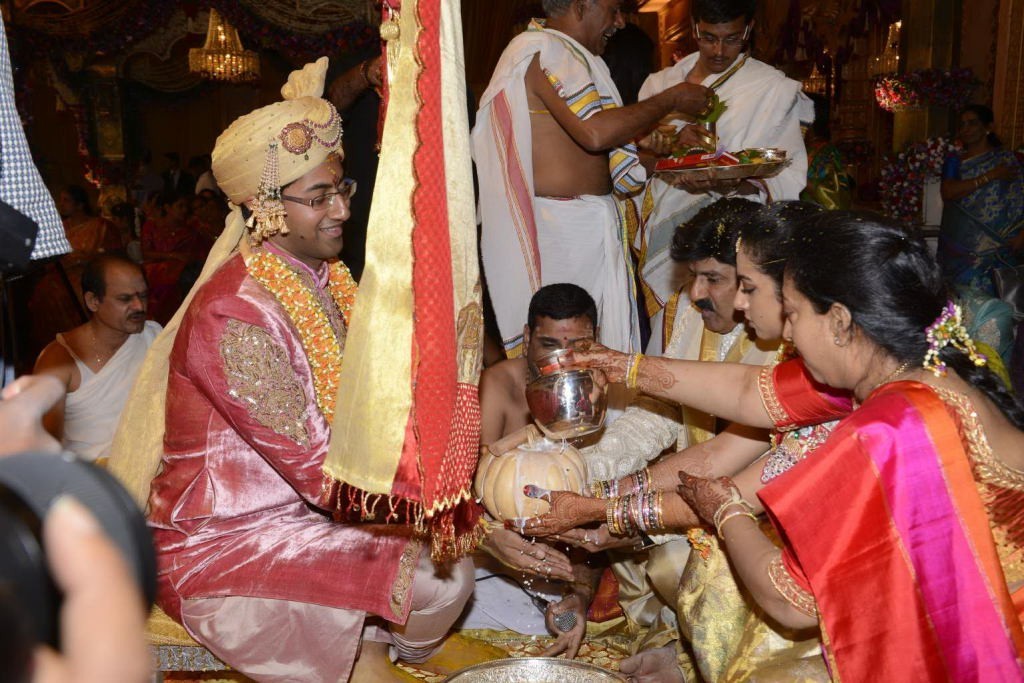 Sribharath and Tejaswini Jeelakarra Bellam Photos - 91 / 180 photos