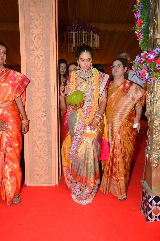 Sribharath and Tejaswini Jeelakarra Bellam Photos - 97 / 180 photos