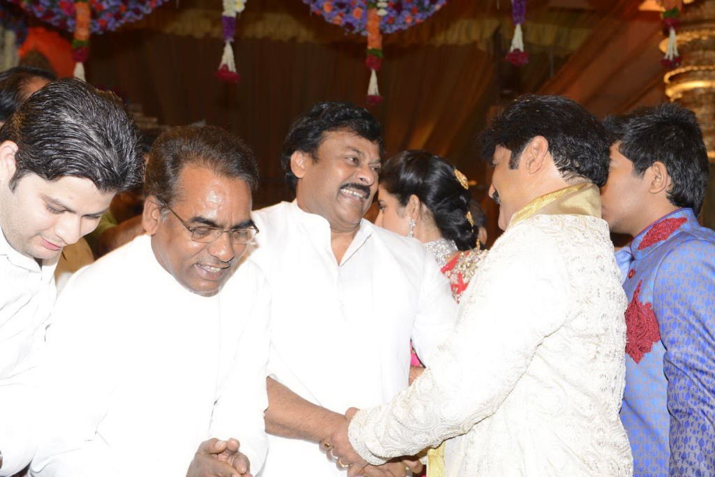 Sribharath and Tejaswini Jeelakarra Bellam Photos - 100 / 180 photos