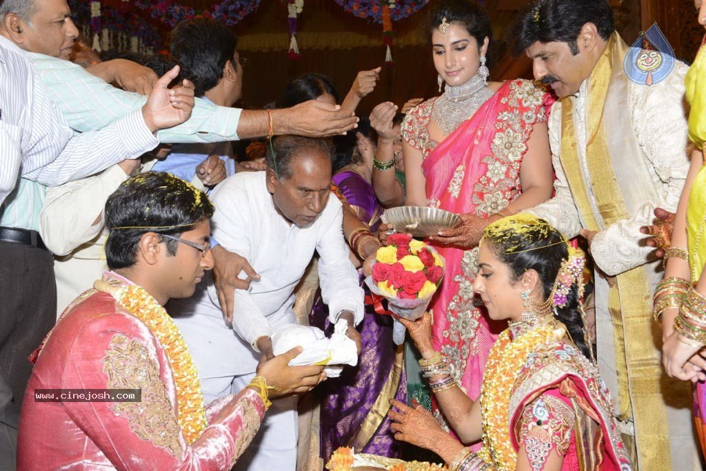 Balakrishna Daughter Tejaswini in Pallaki Photos - 34 / 172 photos