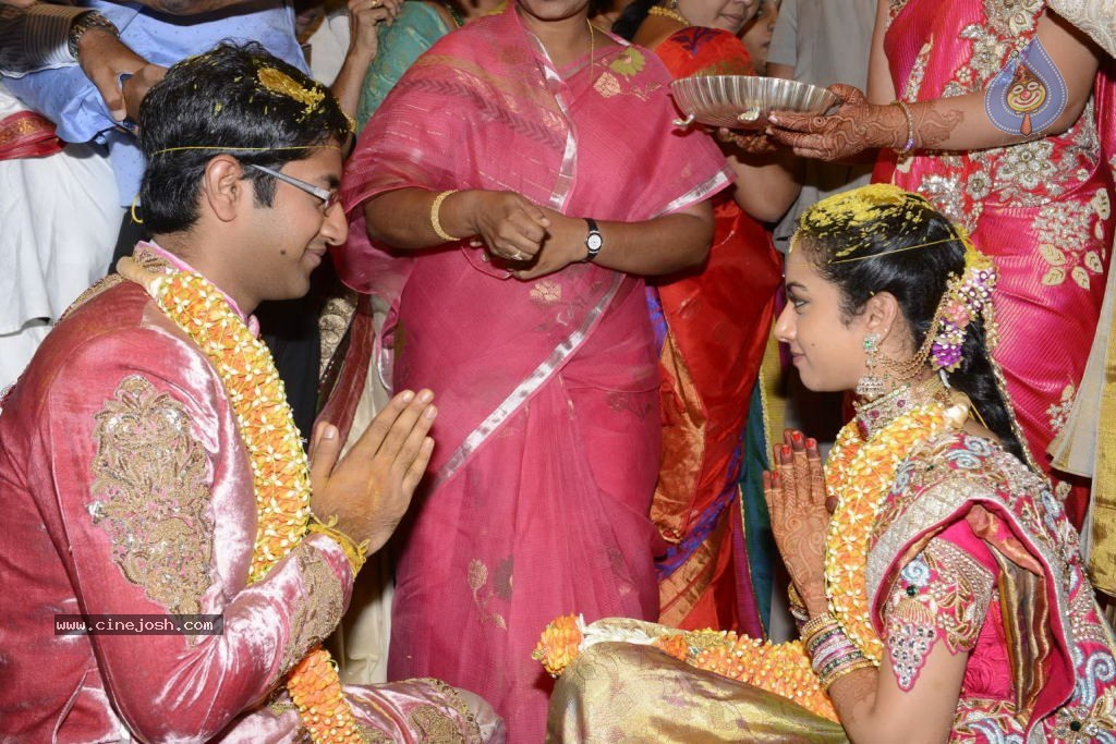 Balakrishna Daughter Tejaswini in Pallaki Photos - 86 / 172 photos