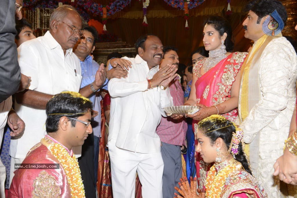 Balakrishna Daughter Tejaswini in Pallaki Photos - 97 / 172 photos