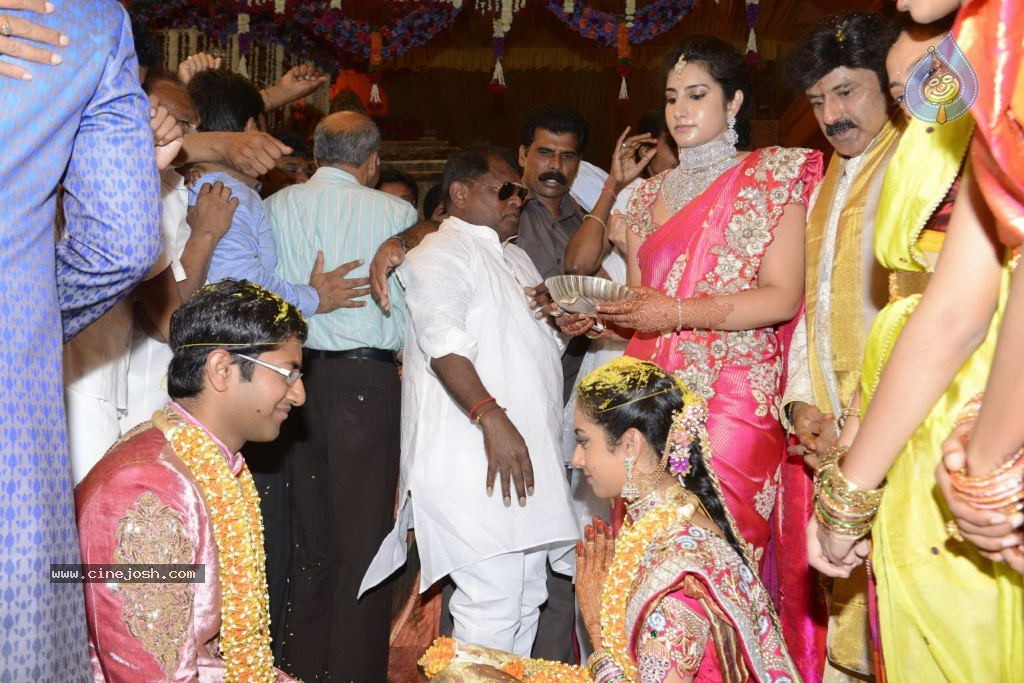 Balakrishna Daughter Tejaswini in Pallaki Photos - 105 / 172 photos