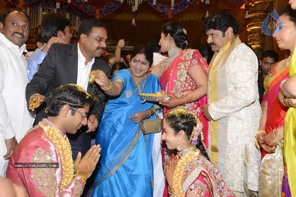 Balakrishna Daughter Tejaswini in Pallaki Photos - 132 / 172 photos