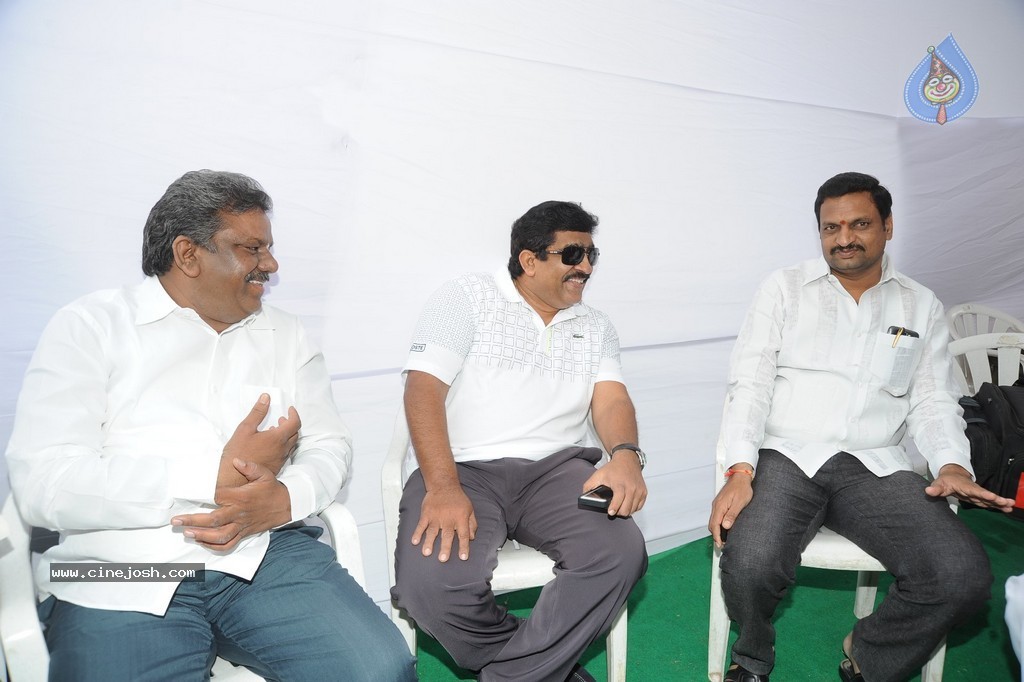 Balakrishna Launches Raju Gari Ruchulu - 37 / 304 photos
