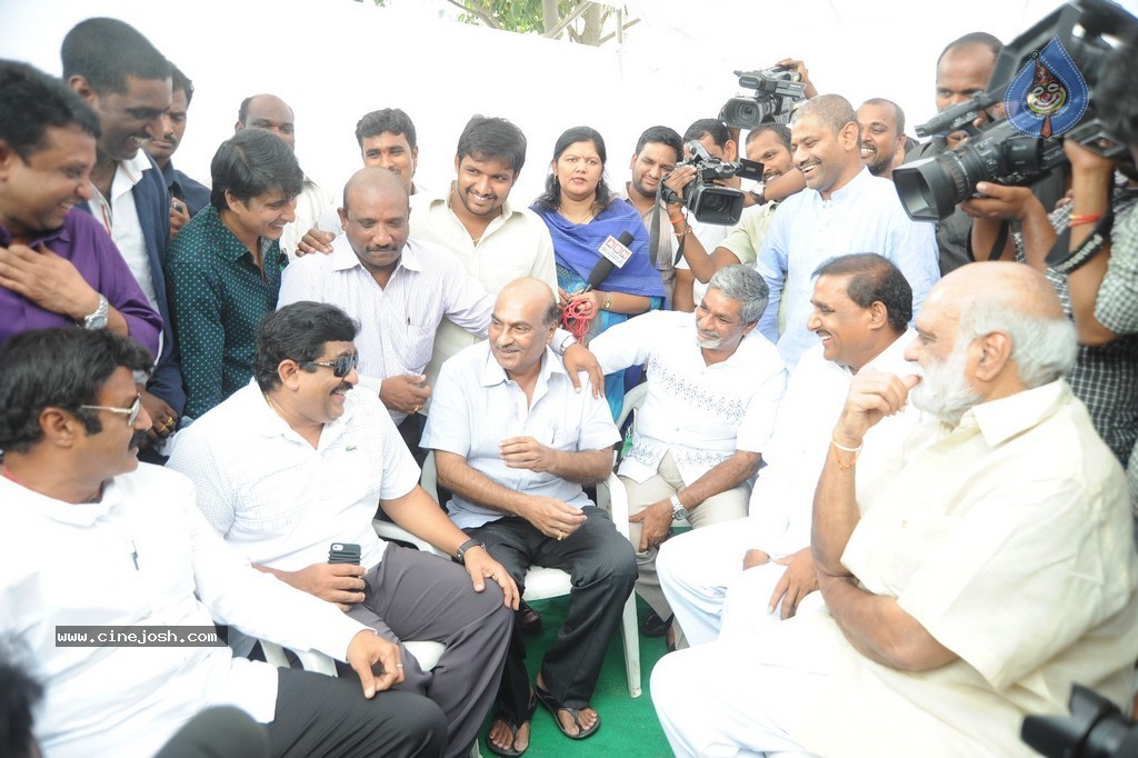 Balakrishna Launches Raju Gari Ruchulu - 81 / 304 photos