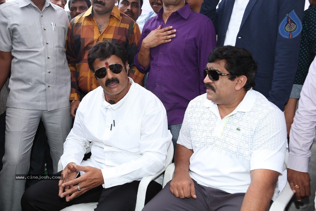 Balakrishna Launches Raju Gari Ruchulu - 107 / 304 photos
