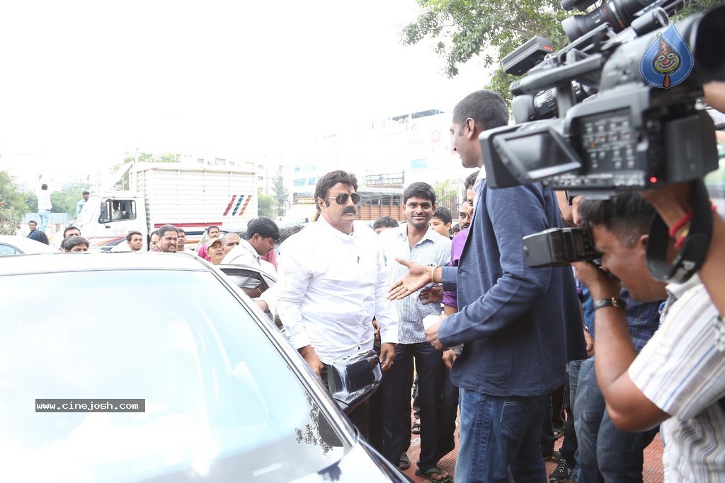 Balakrishna Launches Raju Gari Ruchulu - 161 / 304 photos