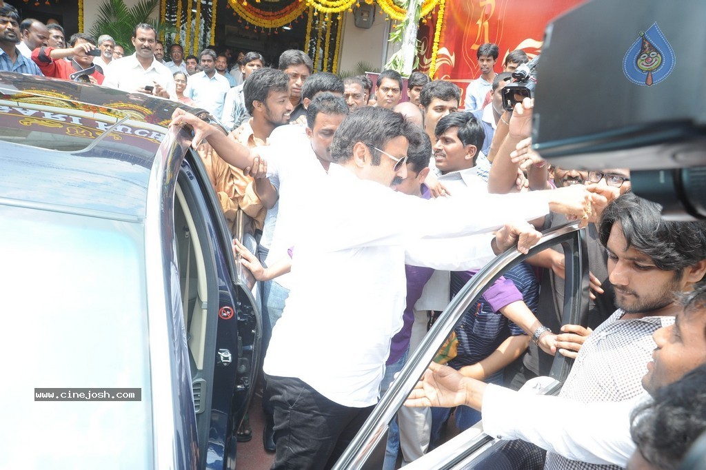 Balakrishna Launches Raju Gari Ruchulu - 212 / 304 photos