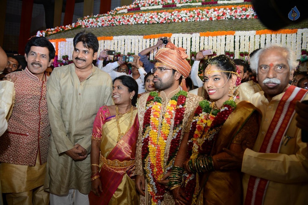 Bandaru Dattatreya Daughter Marriage Photos - 52 / 128 photos
