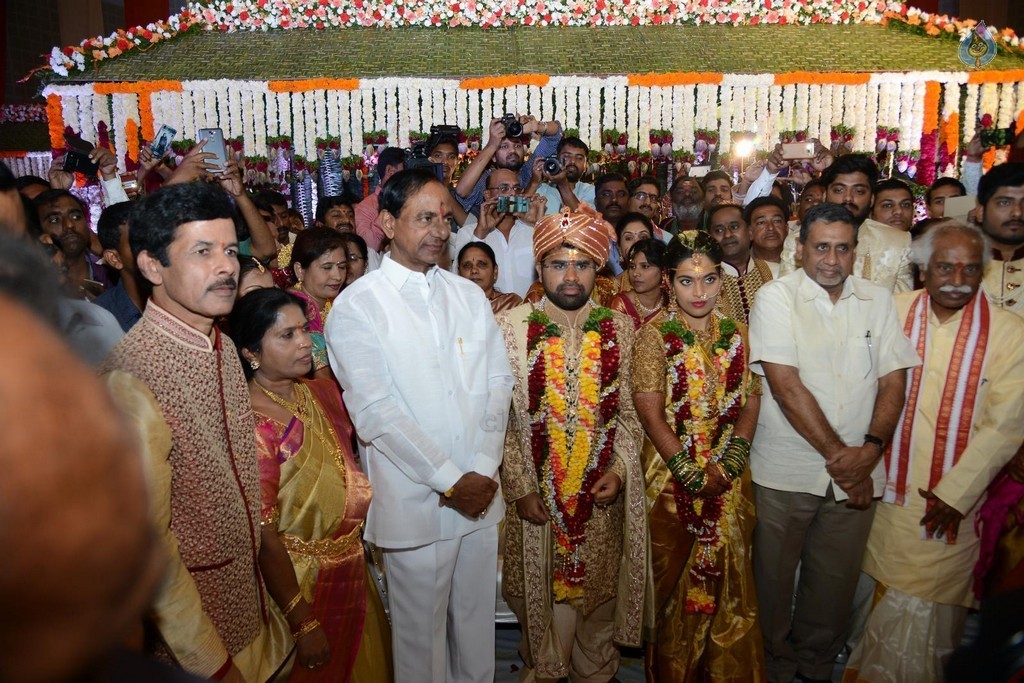 Bandaru Dattatreya Daughter Marriage Photos - 79 / 128 photos