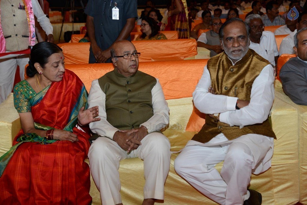 Bandaru Dattatreya Daughter Marriage Photos - 87 / 128 photos
