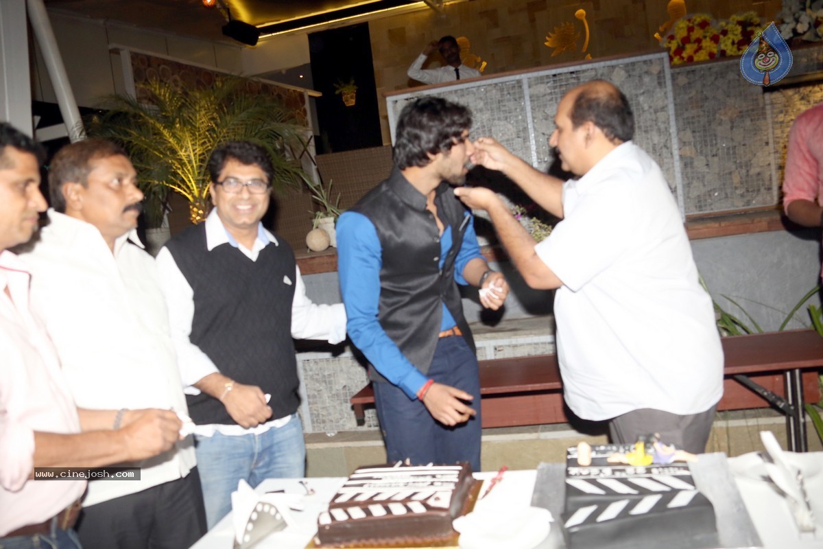 Bellamkonda Srinivas Bday Celebrations - 15 / 43 photos