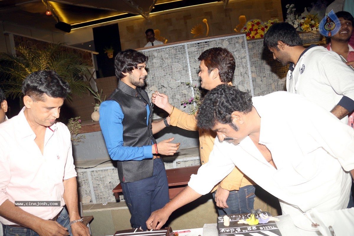 Bellamkonda Srinivas Bday Celebrations - 25 / 43 photos