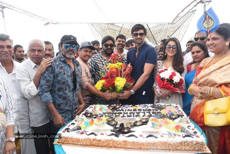 Bellamkonda Srinivas Birthday Celebrations - 8 / 58 photos