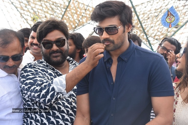 Bellamkonda Srinivas Birthday Celebrations - 13 / 58 photos