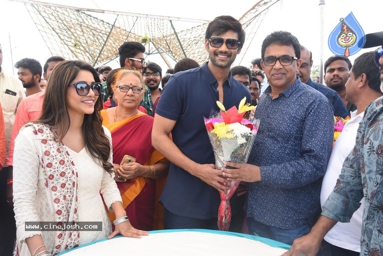 Bellamkonda Srinivas Birthday Celebrations - 38 / 58 photos