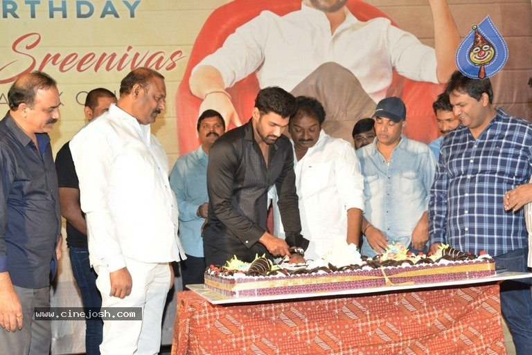 Bellamkonda Srinivas Birthday Celebrations 2019 - 15 / 37 photos