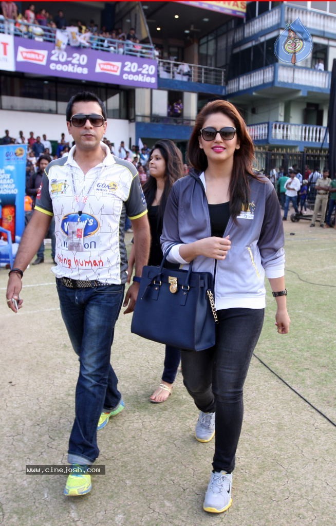 Bengal Tigers Vs Mumbai Heroes Match - 77 / 216 photos