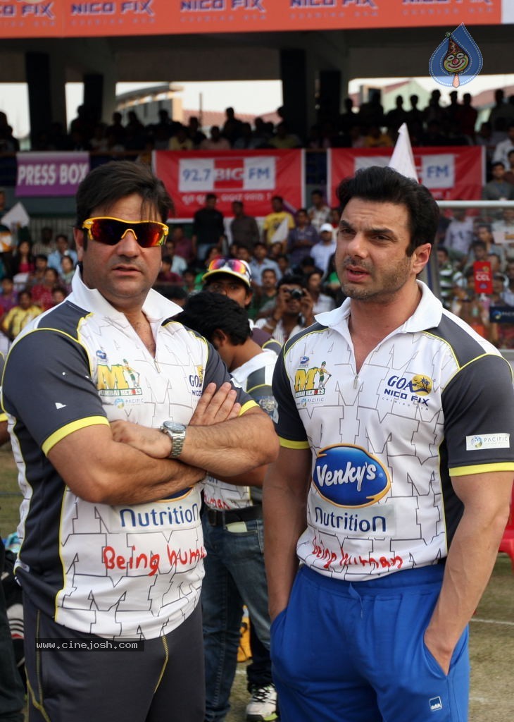 Bengal Tigers Vs Mumbai Heroes Match - 105 / 216 photos