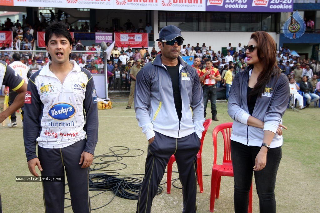 Bengal Tigers Vs Mumbai Heroes Match - 115 / 216 photos