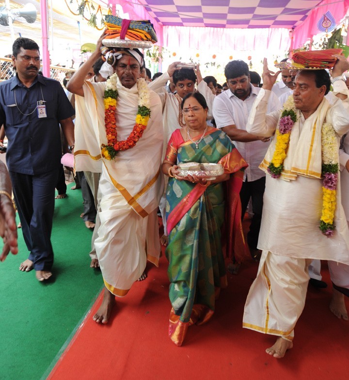 Bhadradri Sri Sita Rama Kalyanam Photos - 2 / 21 photos