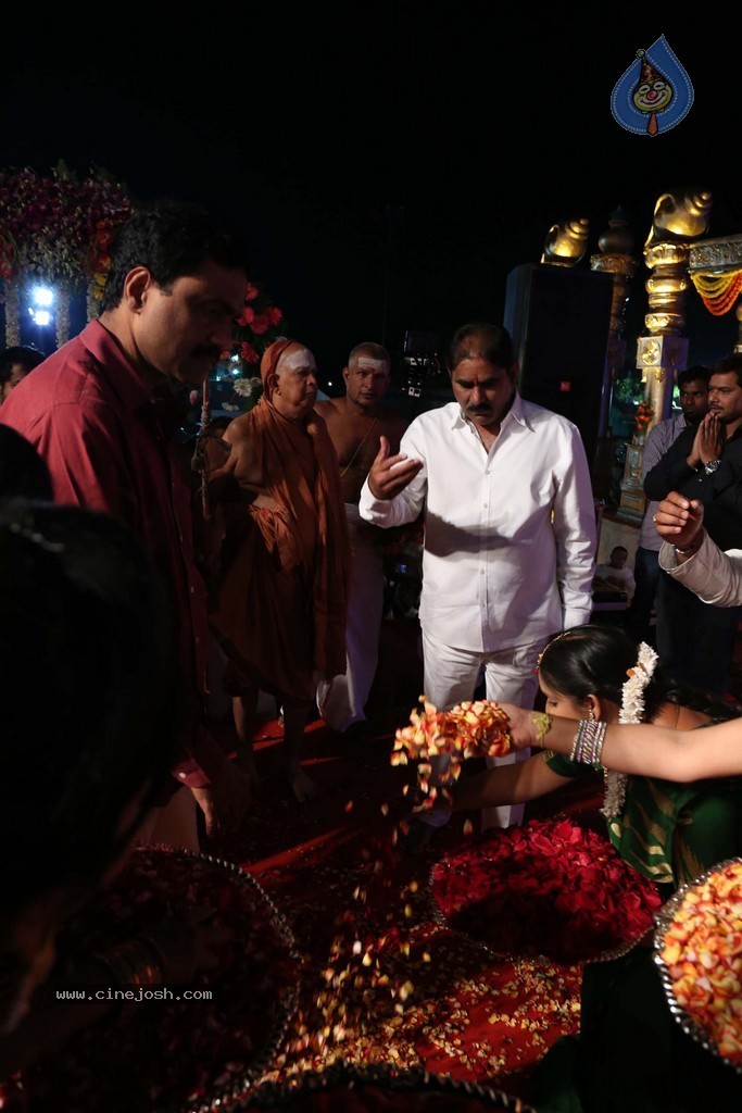 Bhakthi TV Koti Deepothsavam Day 11 - 14 / 99 photos