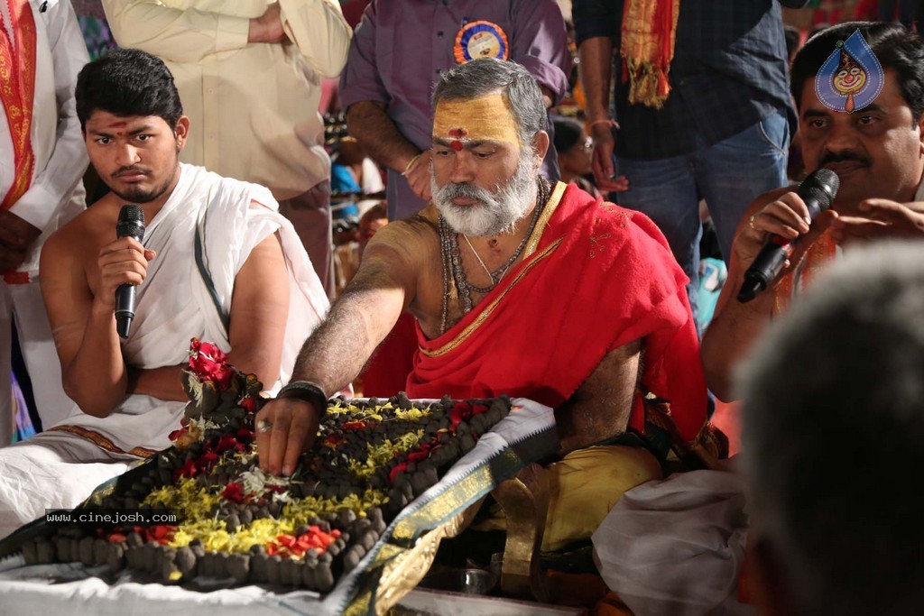 Bhakthi TV Koti Deepothsavam Day 11 - 15 / 99 photos