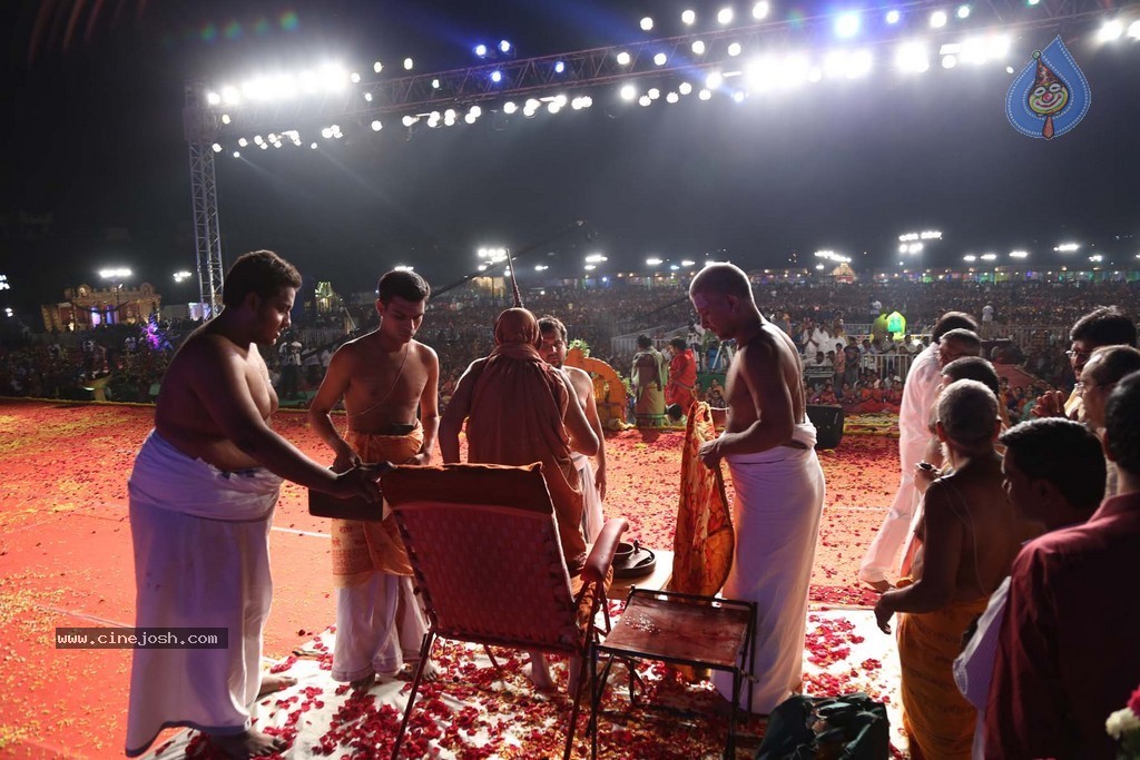 Bhakthi TV Koti Deepothsavam Day 11 - 45 / 99 photos