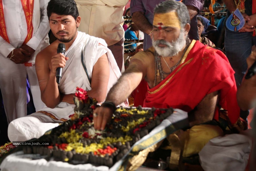 Bhakthi TV Koti Deepothsavam Day 11 - 63 / 99 photos