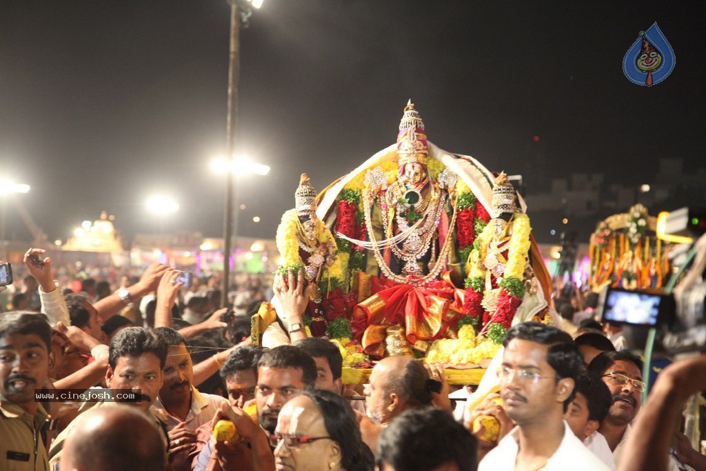 Bhakthi TV Koti Deepothsavam Day 13 - 11 / 62 photos