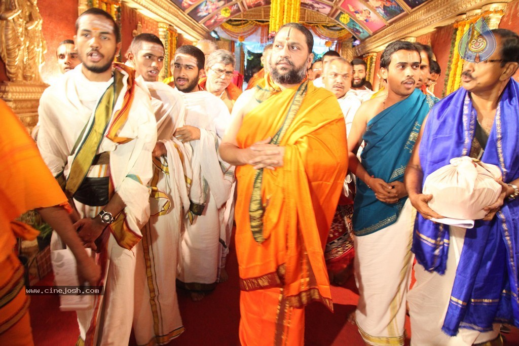 Bhakthi TV Koti Deepothsavam Day 13 - 36 / 62 photos