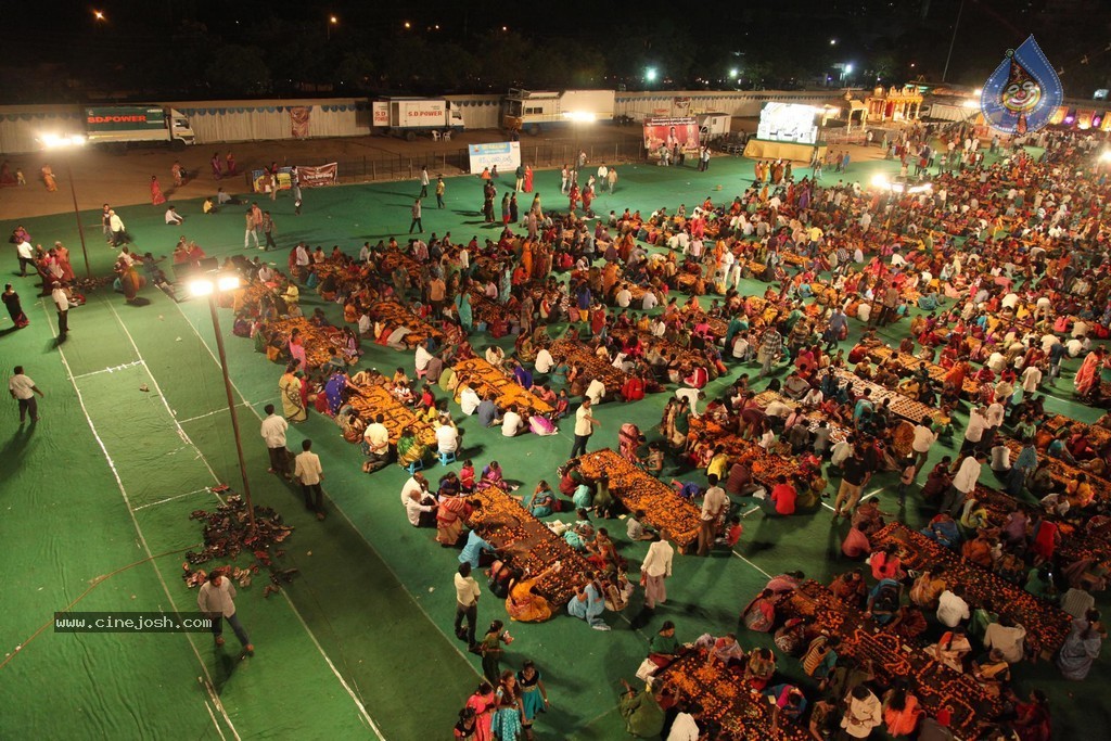 Bhakthi TV Koti Deepothsavam Day 15 - 12 / 148 photos