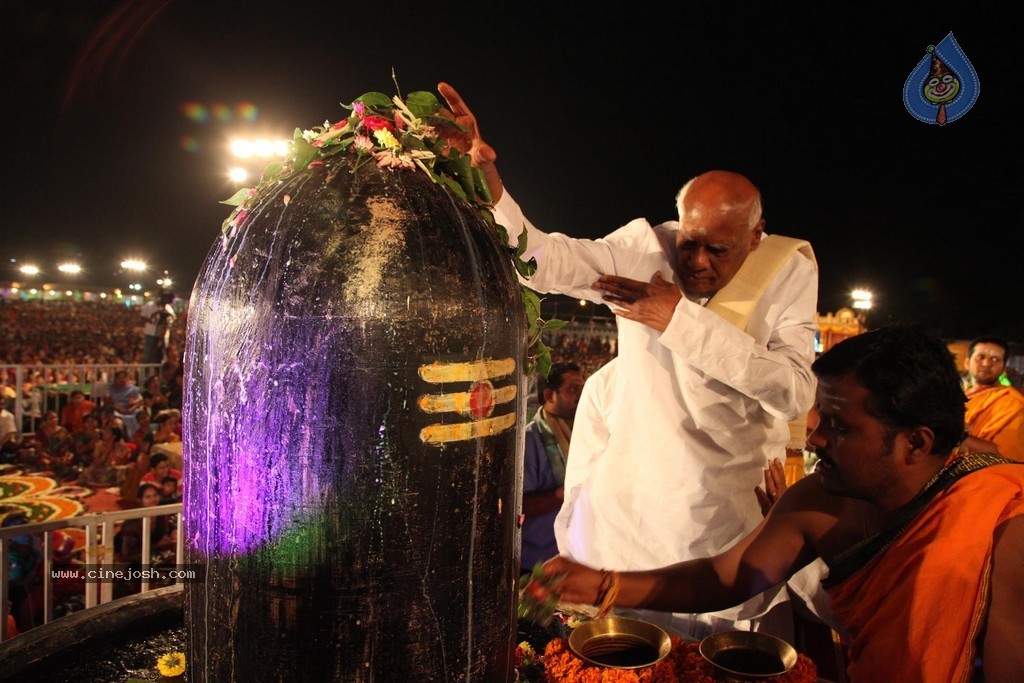 Bhakthi TV Koti Deepothsavam Day 15 - 13 / 148 photos
