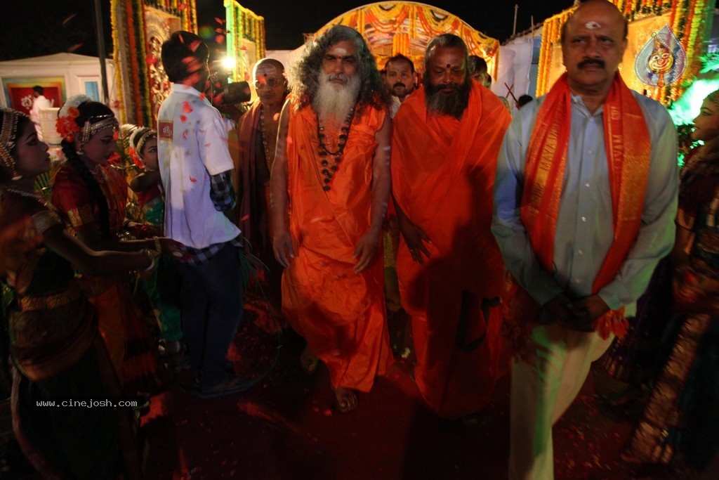 Bhakthi TV Koti Deepothsavam Day 15 - 45 / 148 photos