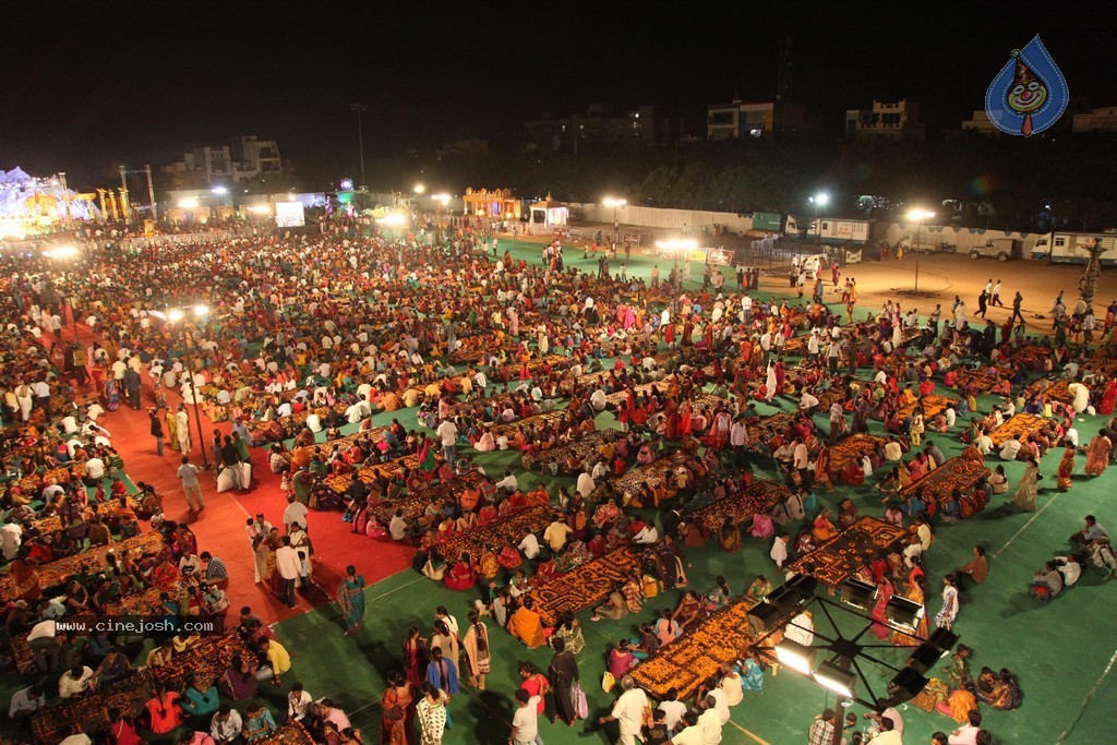 Bhakthi TV Koti Deepothsavam Day 15 - 73 / 148 photos