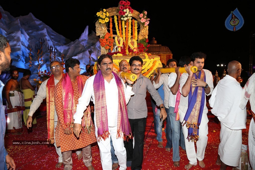 Bhakthi TV Koti Deepothsavam Day 15 - 91 / 148 photos
