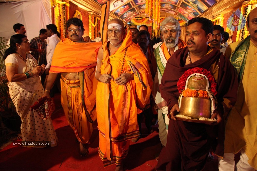 Bhakthi TV Koti Deepothsavam Day 15 - 109 / 148 photos