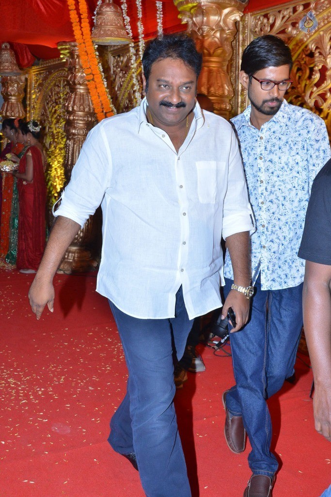 Bhuvan Sagar and Sindhusha Wedding Reception Photos - 51 / 124 photos