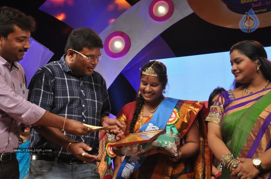 Big Bazaar Sampoorna Mahila Grand Finale - 31 / 32 photos